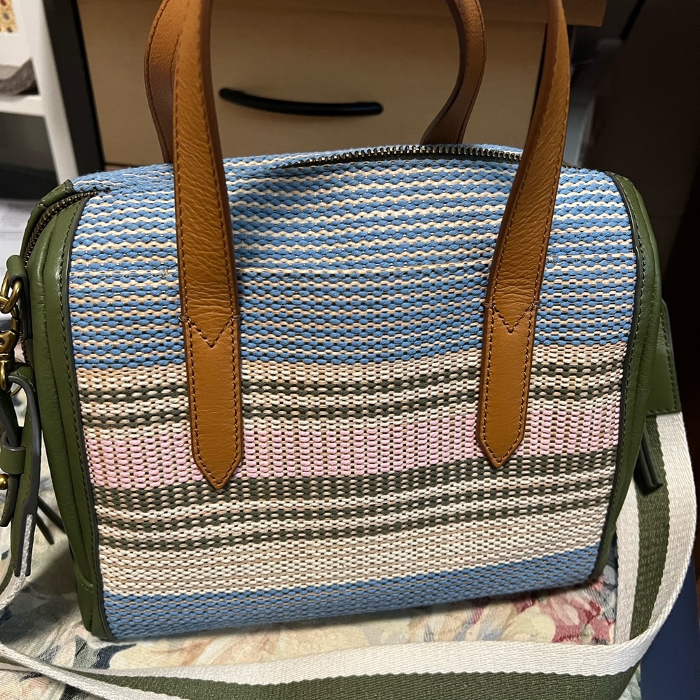 Fossil Rachel satchel like new!